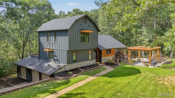 4 Wolf Trail CT, Defiance, MO 63341