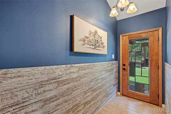4 Wolf Trail CT, Defiance, MO 63341