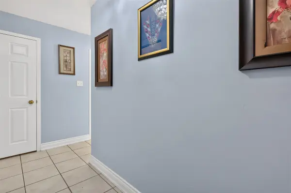 32 Tannery ST #606, Mississauga, ON L5M 6T6