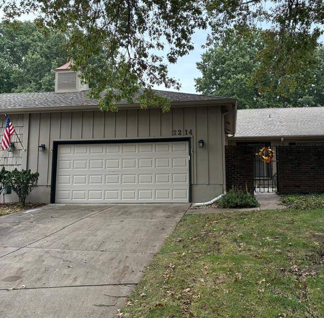 2214 CONDOLEA TER, Leawood, KS 66209