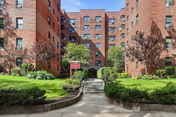 30 Ehrbar #F121, Mount Vernon, NY 10552