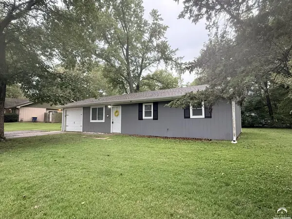 404 W 12th ST, Eudora, KS 66025