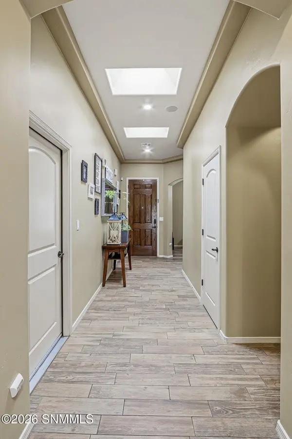 5523 Grove DR, Sunland Park, NM 88063