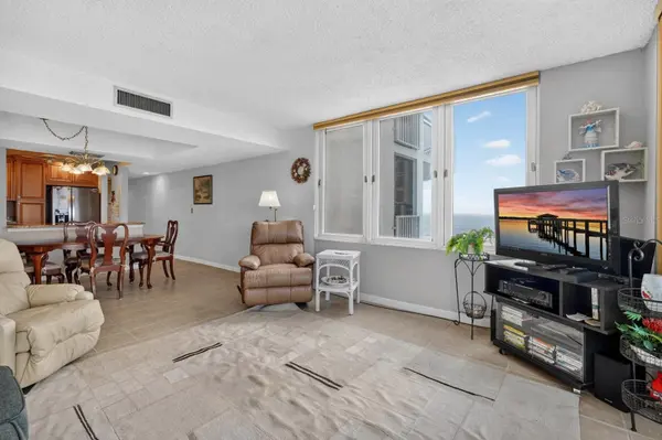 3047 S ATLANTIC AVE #J010, Daytona Beach Shores, FL 32118