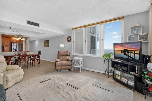 3047 S ATLANTIC AVE #J010, Daytona Beach Shores, FL 32118