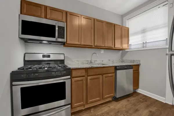 1239 W GREENLEAF AVE #3S, Chicago, IL 60626