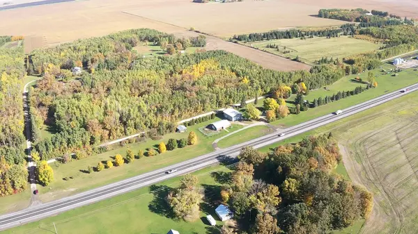 43381 State Highway 11, Roseau, MN 56751