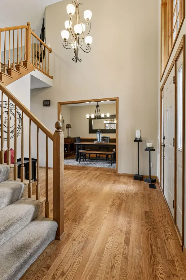 8796 Horizon RDG, Victoria, MN 55386