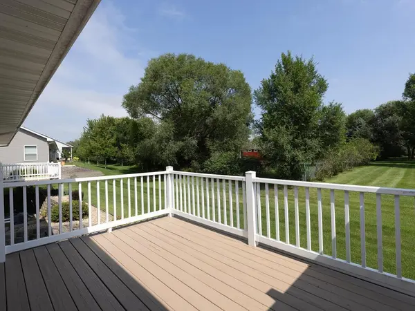11532 Alpine DR, Monticello, MN 55362