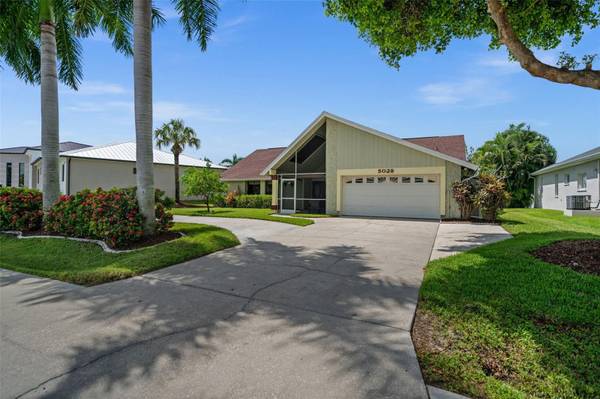 5028 PELICAN BLVD, Cape Coral, FL 33914