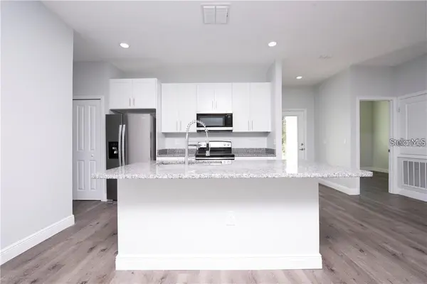 2433 AVENUE F NW, Winter Haven, FL 33880