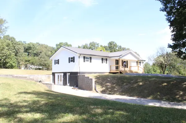 4121 Old Moss Rd, Baxter, TN 38544
