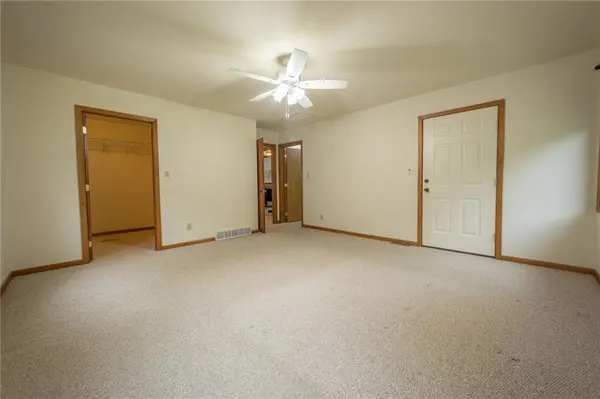 22953 Highway E HWY, Forest City, MO 64451
