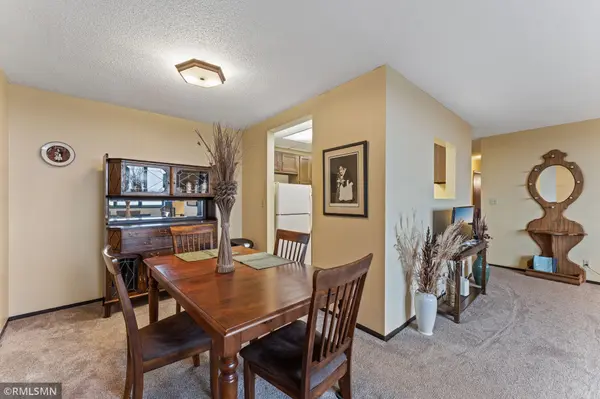 1181 Edgcumbe RD #1005, Saint Paul, MN 55105