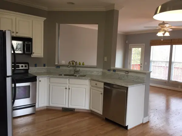 1465 Red Oak Dr, Brentwood, TN 37027