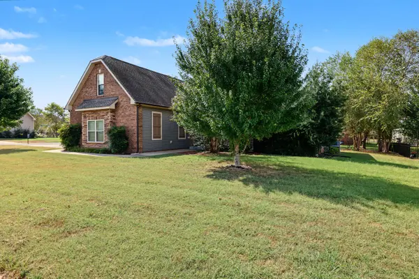 1109 Pavilion Way, Clarksville, TN 37043