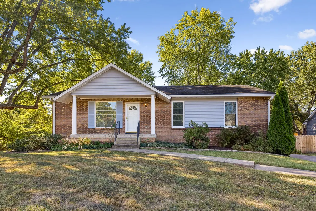 329 Belinda Pkwy, Mount Juliet, TN 37122