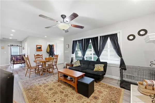 6203 Hedges AVE, Raytown, MO 64133