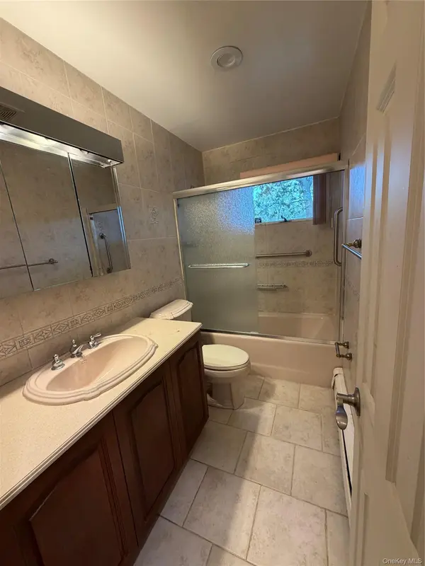 232 Adams ST, Deer Park, NY 11729
