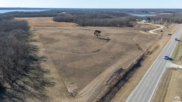 4919 Ferguson RD, Perry, KS 66073