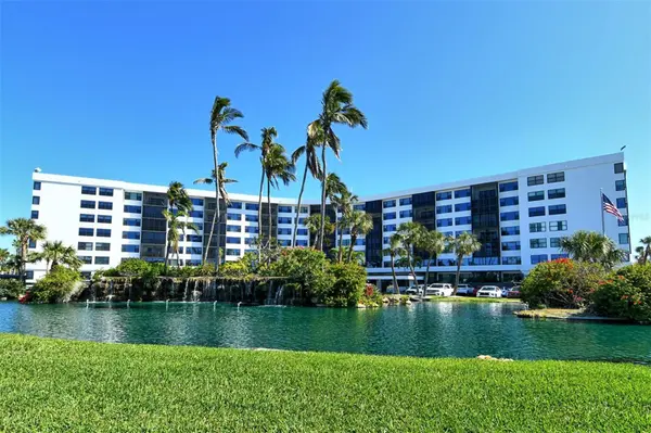 5855 MIDNIGHT PASS RD #221, Sarasota, FL 34242
