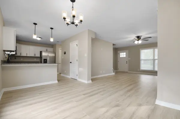1187 Cottonwood Drive, Clarksville, TN 37040