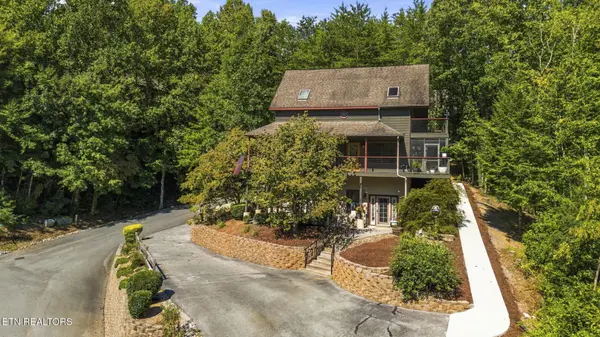 3416 Brook Stone Way, Pigeon Forge, TN 37863
