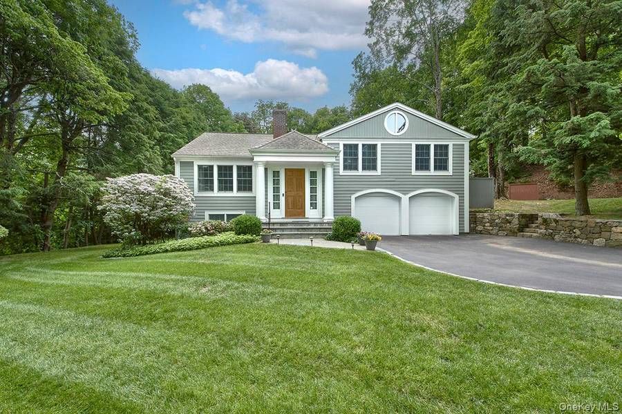 121 Washburn RD, Briarcliff Manor, NY 10510