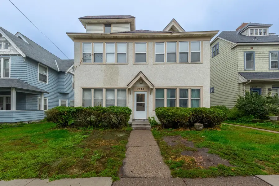 2015 2nd AVE S, Minneapolis, MN 55404