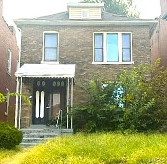 4410 Red Bud AVE, St Louis, MO 63115