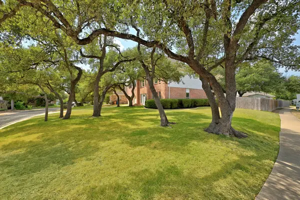 9100 Amanda DR, Austin, TX 78729