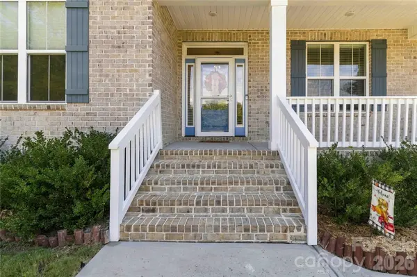 418 Kingsburry RD, Clover, SC 29710