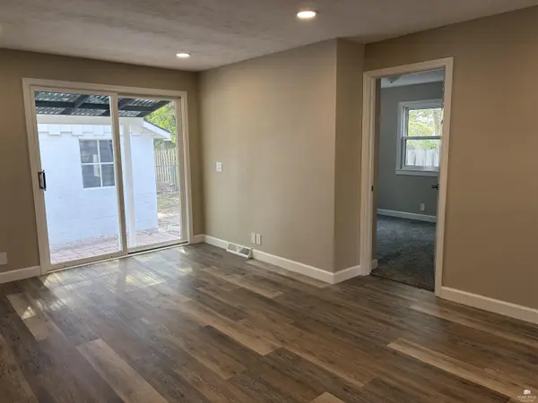 849 Merrill ST, Salina, KS 67401