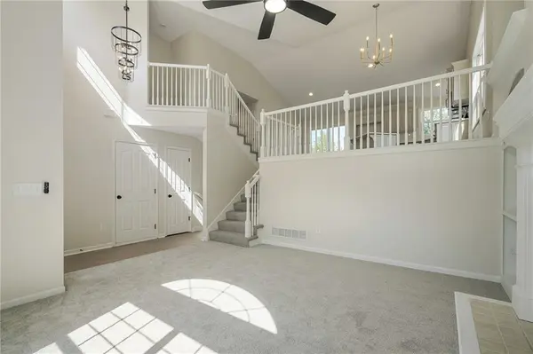 16664 W 155TH TER, Olathe, KS 66062