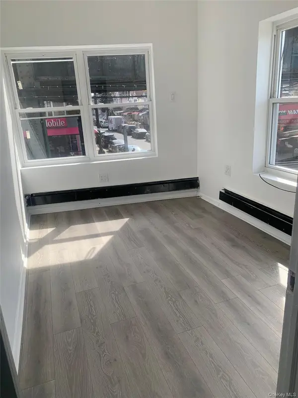 11801 Liberty AVE #2nd Floor, Richmond Hill S., NY 11419