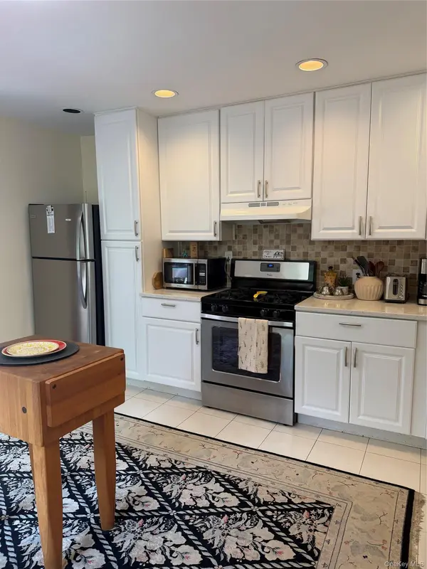 0 Van Houten Fields, West Nyack, NY 10994