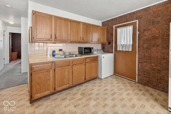 595 N Meridian ST, Greenwood, IN 46143