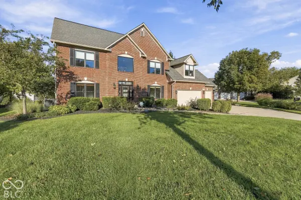11982 Creekstone WAY, Zionsville, IN 46077