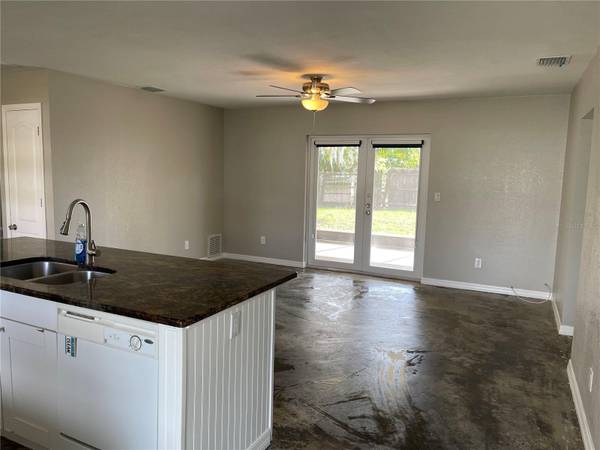330 BEVERLY RD, Venice, FL 34293