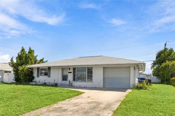 612 CENTER RD, Venice, FL 34285