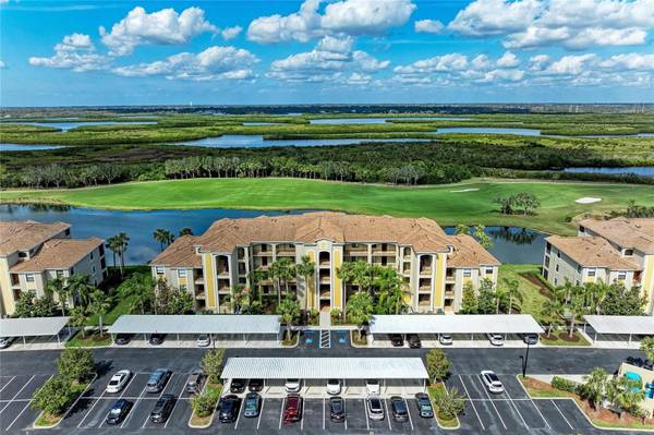7019 RIVER HAMMOCK DR #202, Bradenton, FL 34212