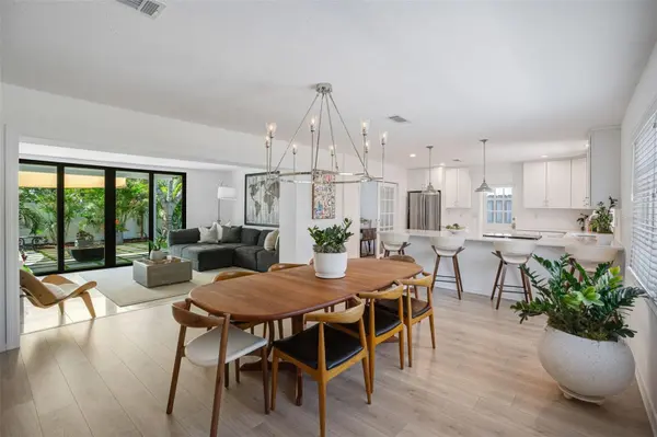 2482 WISTERIA ST, Sarasota, FL 34239
