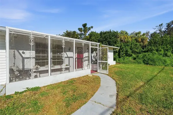 201 FOUNTAIN ST, Port Charlotte, FL 33953