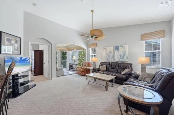 111 WOODBRIDGE DR #204, Venice, FL 34293