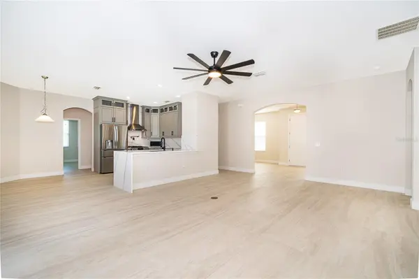 700 ELKHORN FERN LN, Deland, FL 32720
