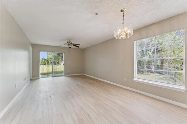 1192 N FAIRWAY DR #1192, Apopka, FL 32712