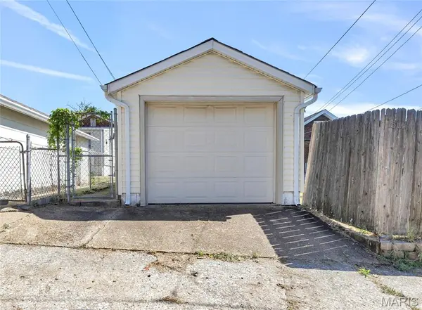 1503 Gregg AVE, St Louis, MO 63139