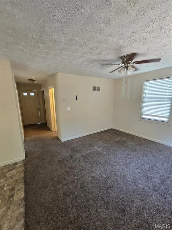 419 S Jefferson Avenue, Collinsville, IL 62234
