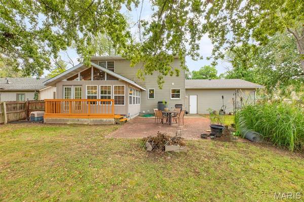 1902 Muny Vista CT, Alton, IL 62002