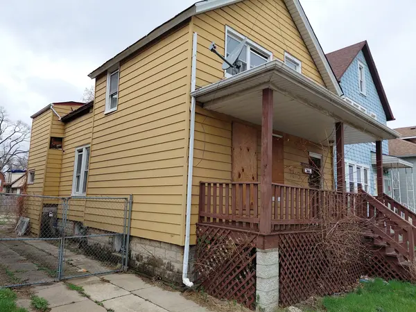 11520 S Perry AVE, Chicago, IL 60628